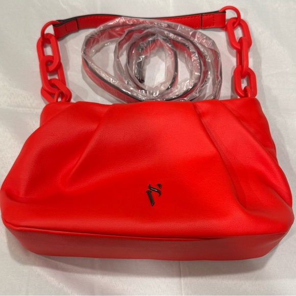 NWOT Simply Vera Vera Wang Ganesa Shoulder Bag - Picture 2 of 5